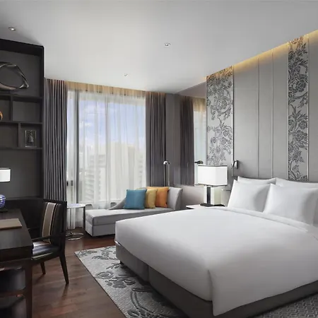 Sindhorn Kempinski Hotel Bangkok Exterior photo