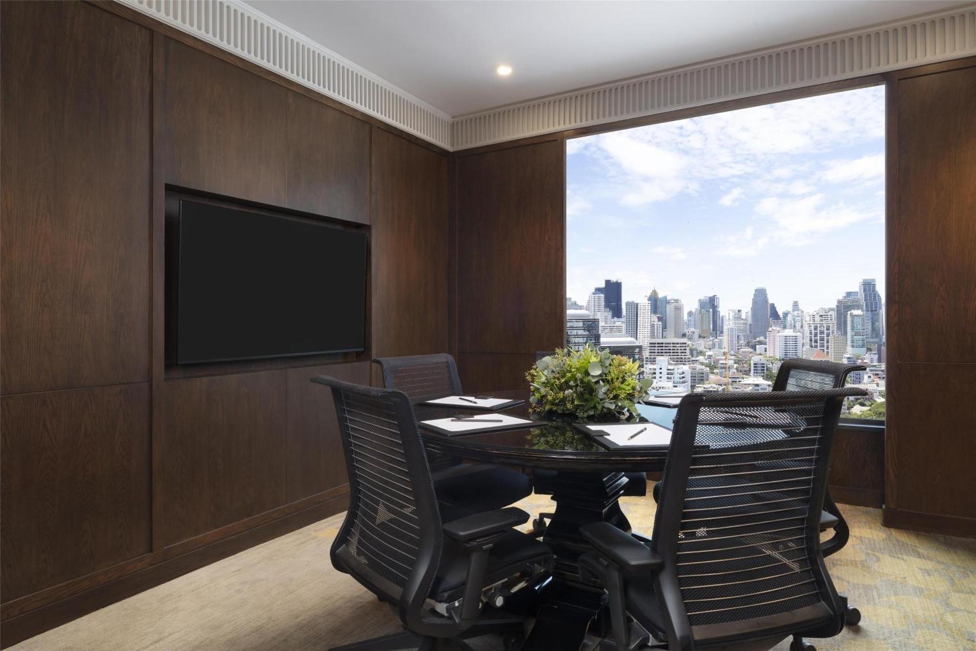 Sindhorn Kempinski 酒店