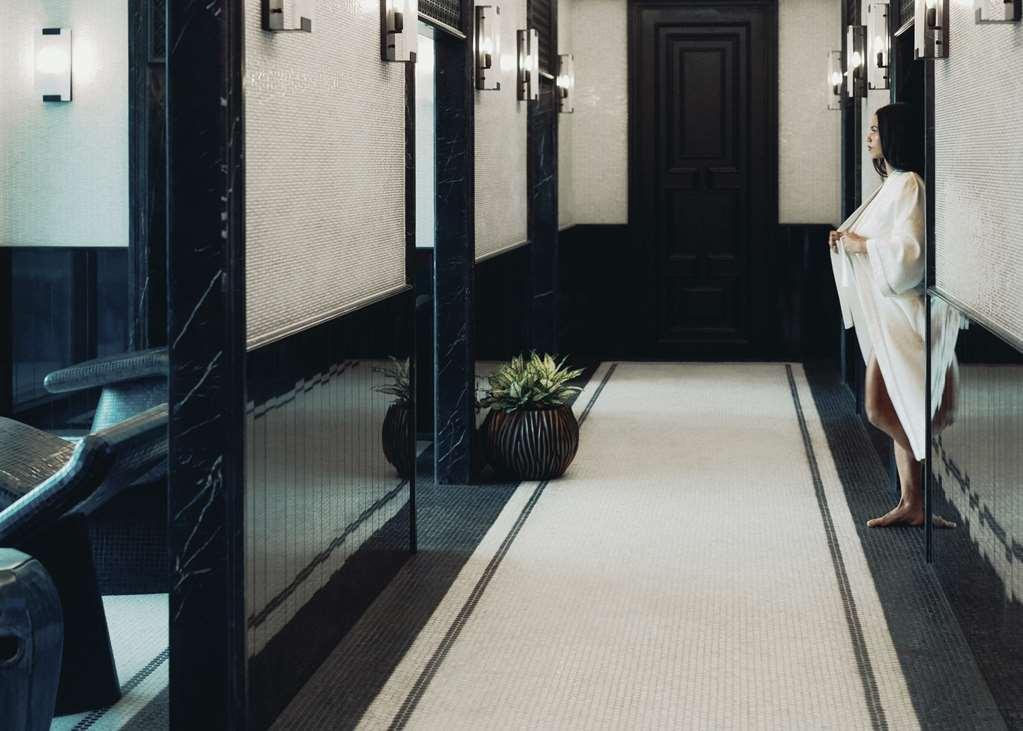 होटल Sindhorn Kempinski Bangkok