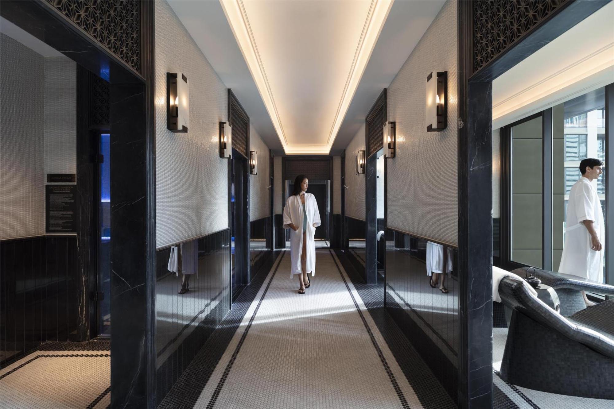 Hotel Sindhorn Kempinski 5*