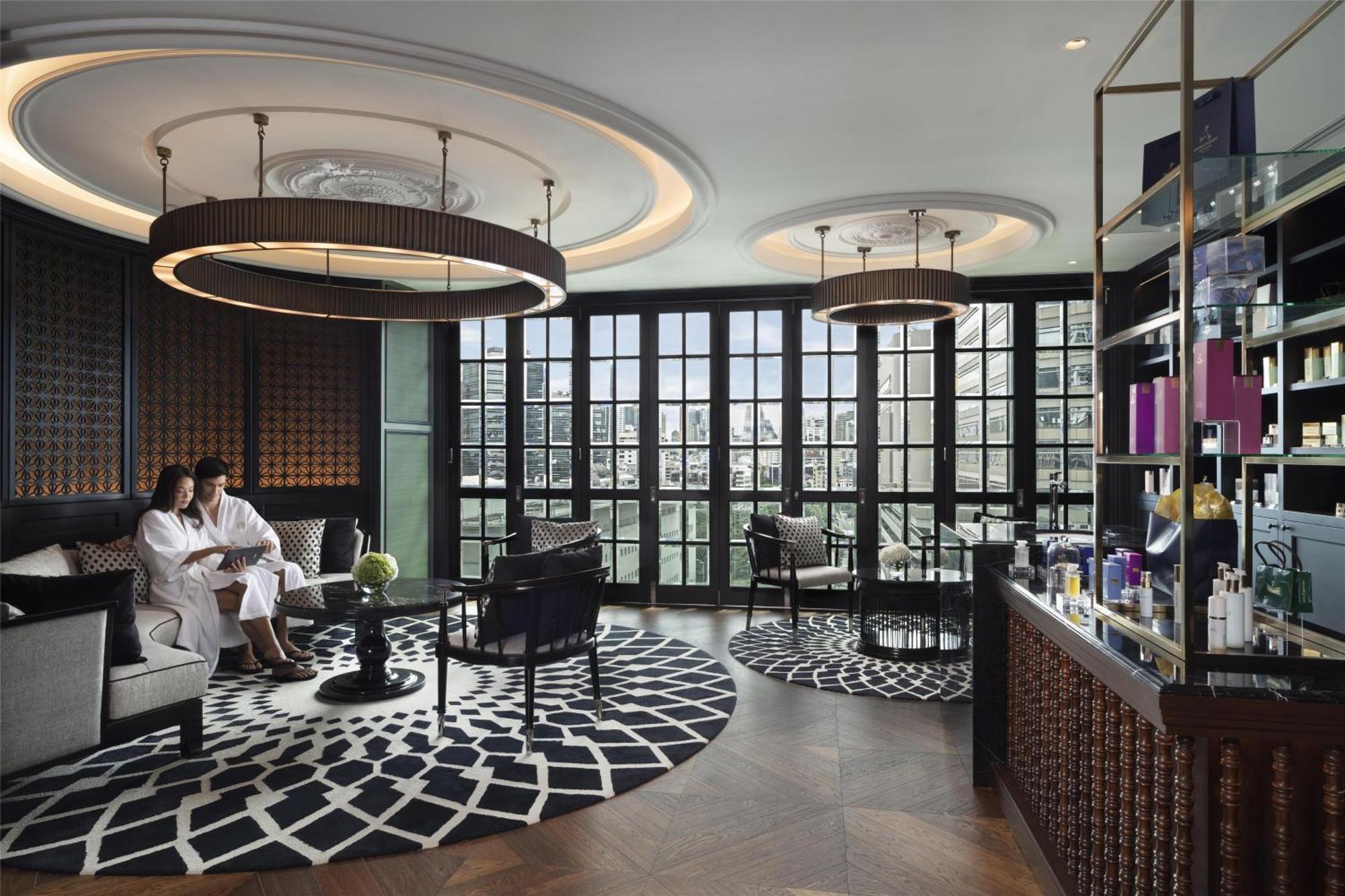 Sindhorn Kempinski Hotel